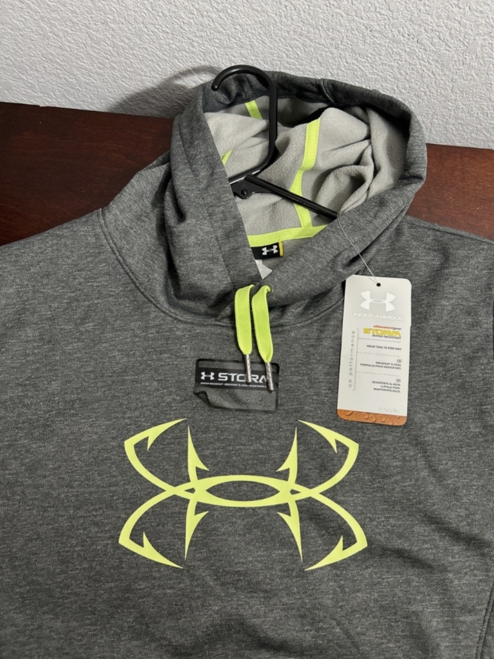 NWT Under Armour Womens Sweatshirt Large Loose Hoodie ColdGear Storm Fleece Gray